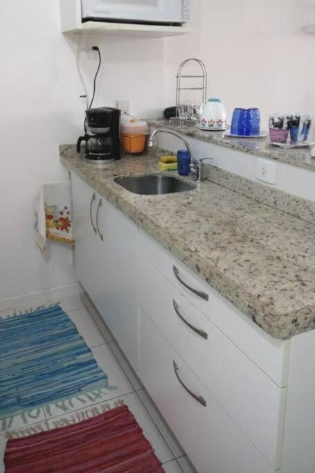 Apartamento Barra Da Tijuca-apto De Sala-cozinha-quarto/suite Rio de Janeiro